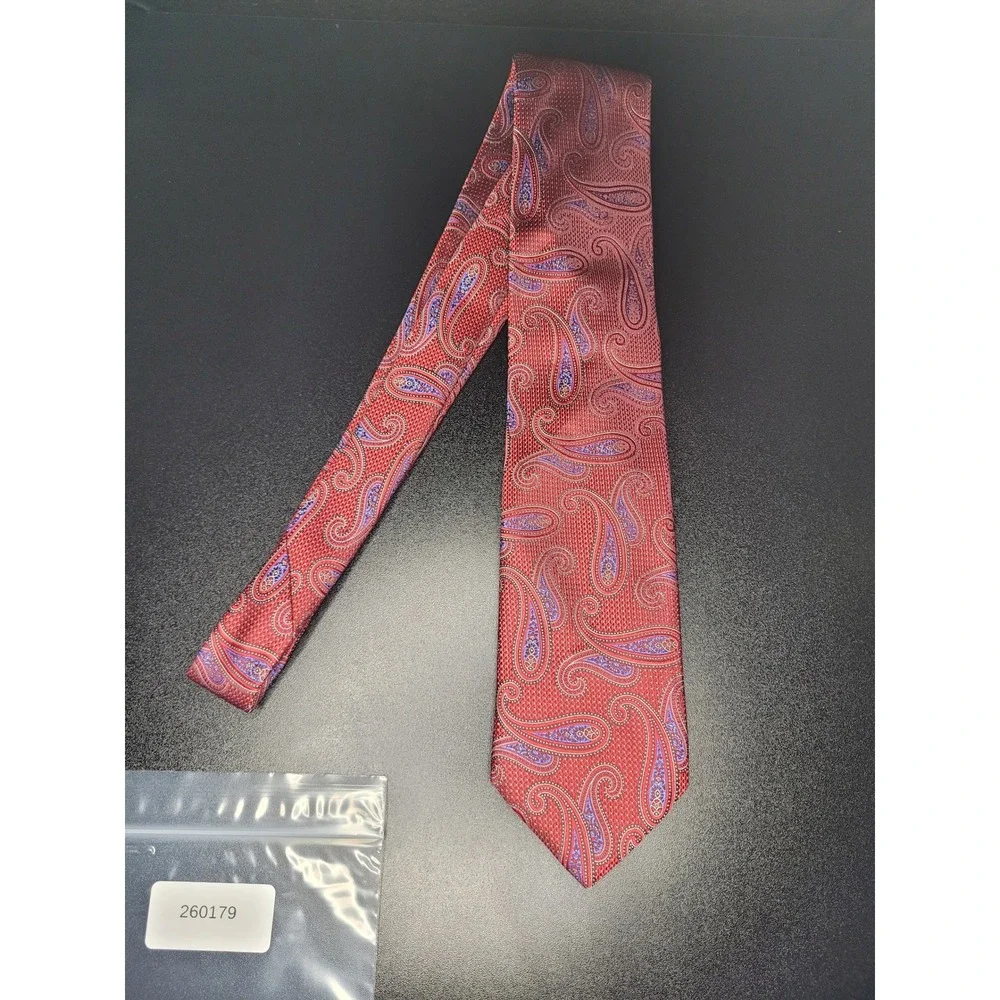 Canali 1934 Tie Red Purple Paisley 100% Silk Made in Italy 3.25in